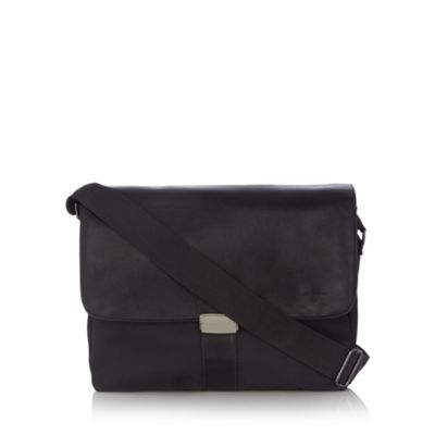 Black laptop messenger bag