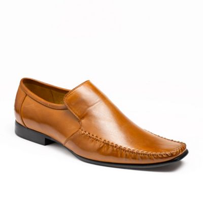 Tan 'Angle' moccasins                                                                                                           