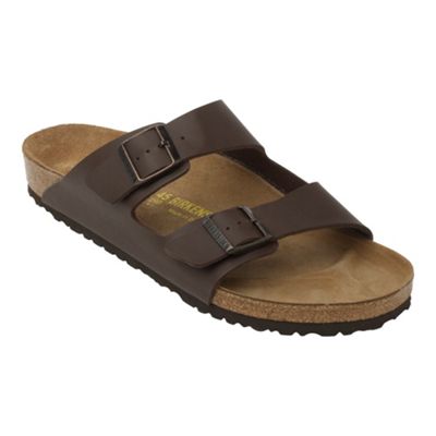 Brown double strap sandals                                                                                                      