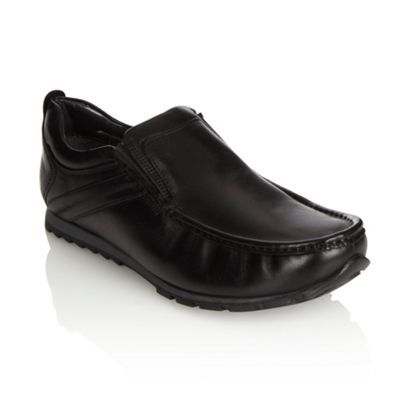 Black leather twin gusset shoes