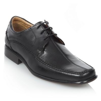 Black 'Catfish' smart shoes                                                                                                     