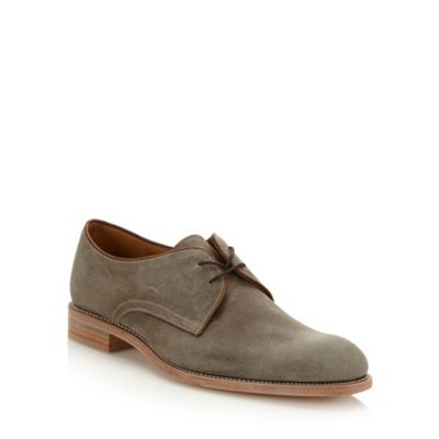 Designer grey suede pointed shoes                                                                                               