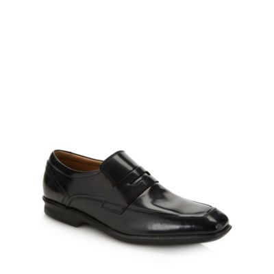Black glazed leather square toed shoes                                                                                          
