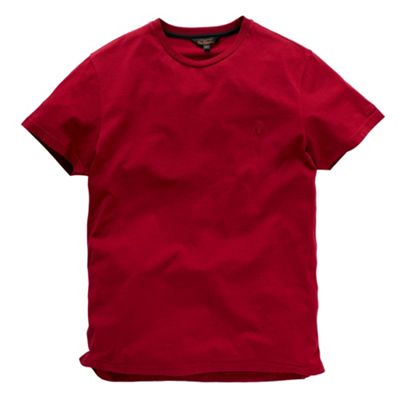 Red basic t-shirt