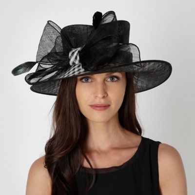 Black checked bow hat                                                                                                           