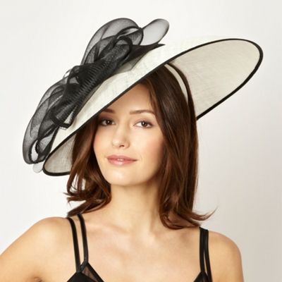 Designer Ivory Oversized Bow Fascinator                                                                                         