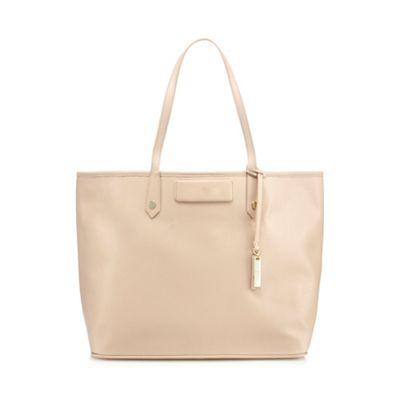 http://debenhams.scene7.com/is/image/Debenhams/089010606972?$PSPNew$