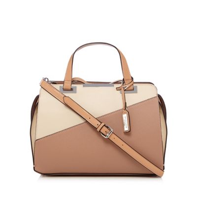 http://debenhams.scene7.com/is/image/Debenhams/089010723486?$PSPNew$