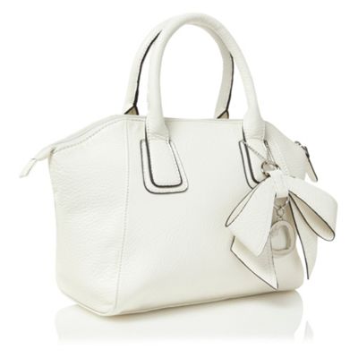 White Bow Charm Grab Bag                                                                                                        