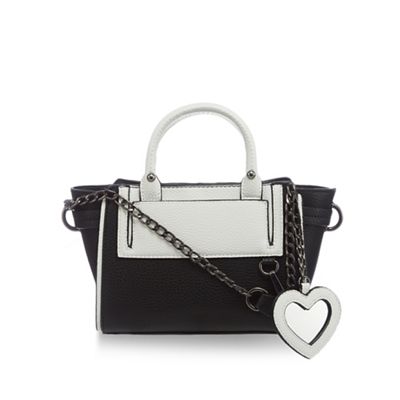http://debenhams.scene7.com/is/image/Debenhams/089011741660?$PSPNew$