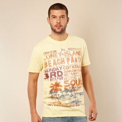 Big and tall yellow 'coney island' t-shirt                                                                                      