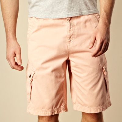 Big and tall light pink basic cargo shorts                                                                                      