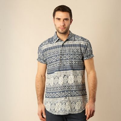 Blue striped pattern shirt                                                                                                      