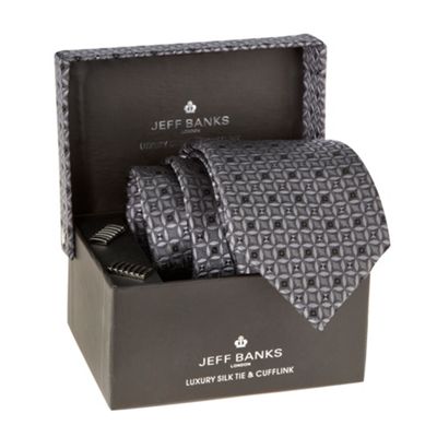 Jeff Banks Grey luxury silk tie and cufflinks set