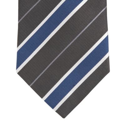 Grey wide stripe tie