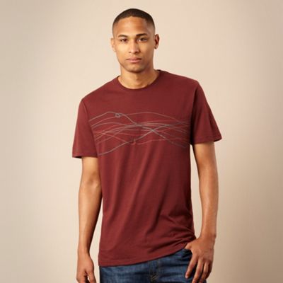 Dark red embroidered rope motif t-shirt