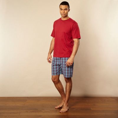 Red top and woven shorts set                                                                                                    