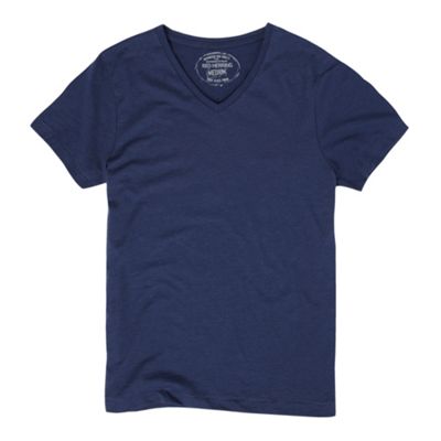 Navy v-neck t-shirt