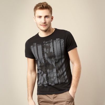 Near black script motif t-shirt