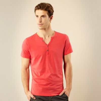 Bright red notch neck t-shirt