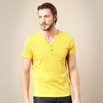 Dark yellow open notch neck t-shirt