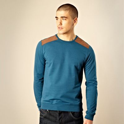 Dark blue shoulder patched sweatshirt                                                                                           
