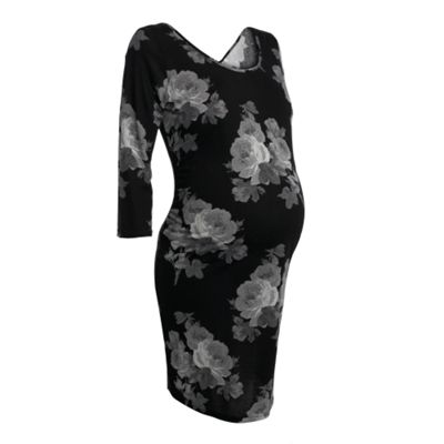 Matertnity black rose floral maternity jersey