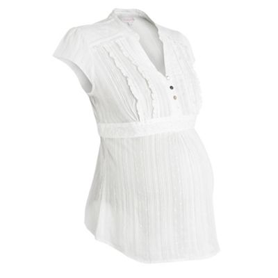 Matnerity white dobby textured short sleeve blouse