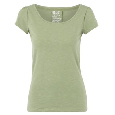 Light green scoop neck t-shirt