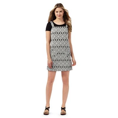 http://debenhams.scene7.com/is/image/Debenhams/103030613560?$V7PdpLarge$