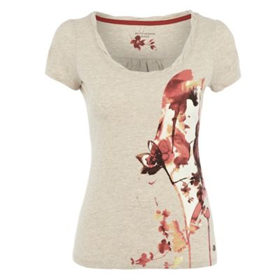 Fawn twist neck t-shirt