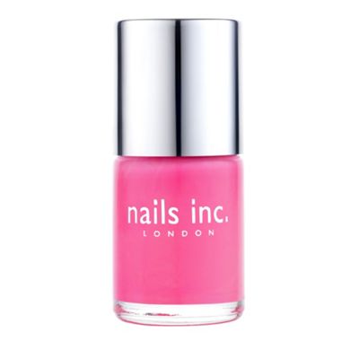 Walton Place polish