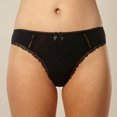Black high leg lace trim briefs                                                                                                 
