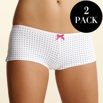 Pack of two white shorts