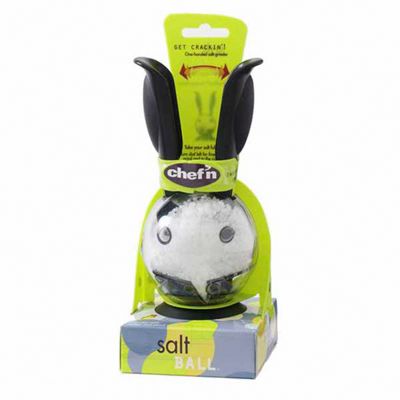 Mini magnetic salt mill