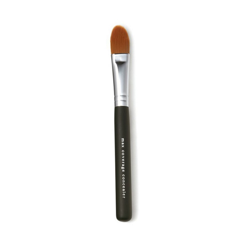 bareMinerals - Maximum Coverage Concealer Brush Review