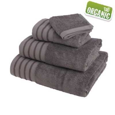 Brown organic towels