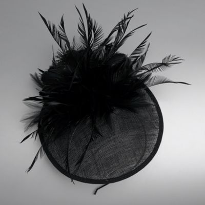Black feather disc fascinator