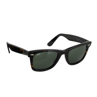 Brown tortoiseshell wayfarer sunglasses