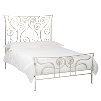 Alloy figaro bed