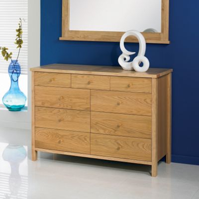 Natural oak atlantis nine drawer chest