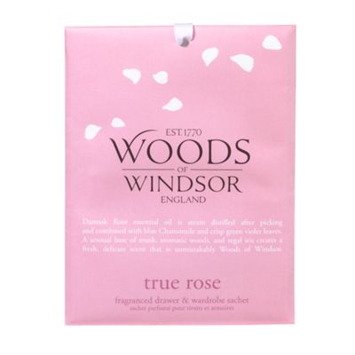 Woods of Windsor True rose draw and wardrobe sachet