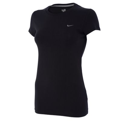 Black essential sports t-shirt