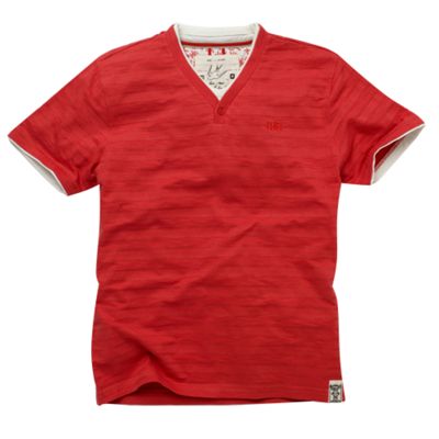 Red y-neck mock t-shirt