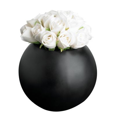 Cream roses in a black fish bowl