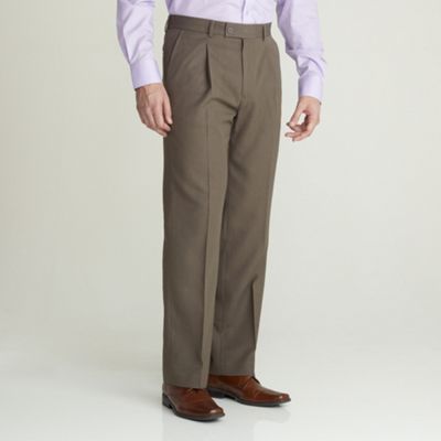 Natural crease and stain resistant trousers