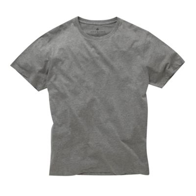 Grey crew neck t-shirt