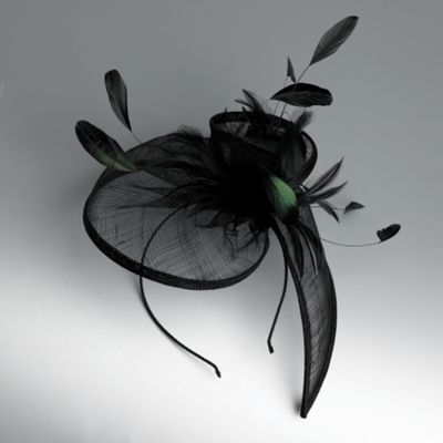 Black 'Sinnamay' fascinator