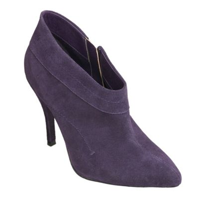Purple suede pointed ankle boots