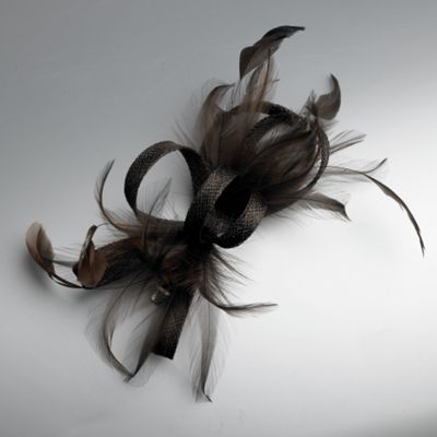 Chocolate loop & feather hair clip